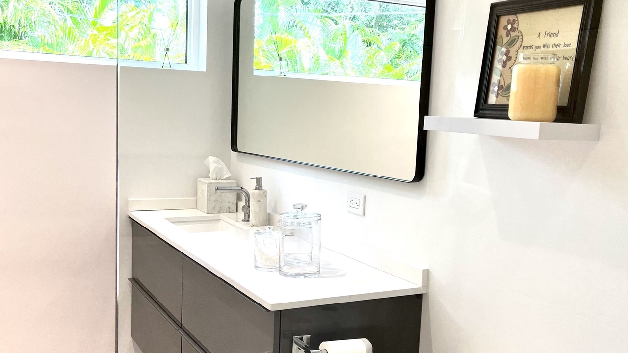 Photo of Bathroom in Arlington Park