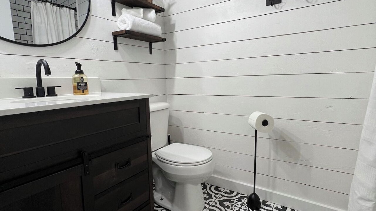 Photo of Bathroom in Pasco