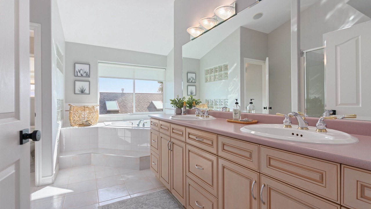 Photo of Others in Ferndale