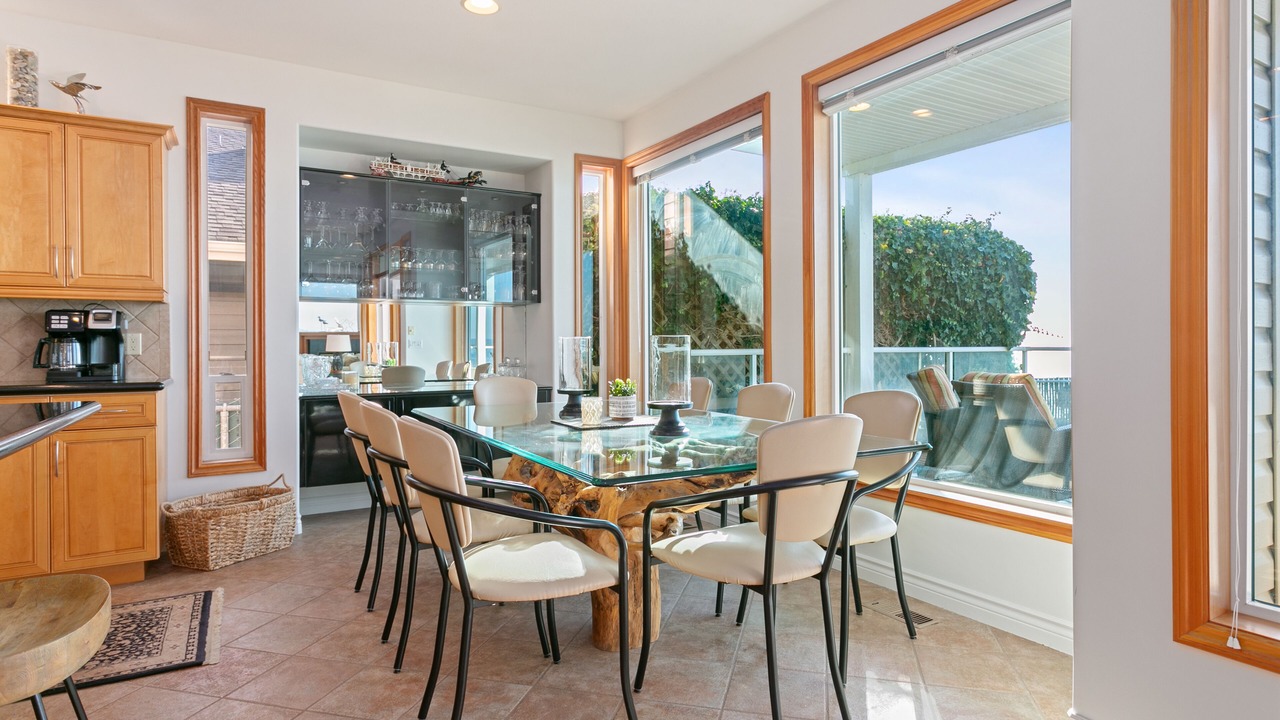 Photo of Others in Ferndale