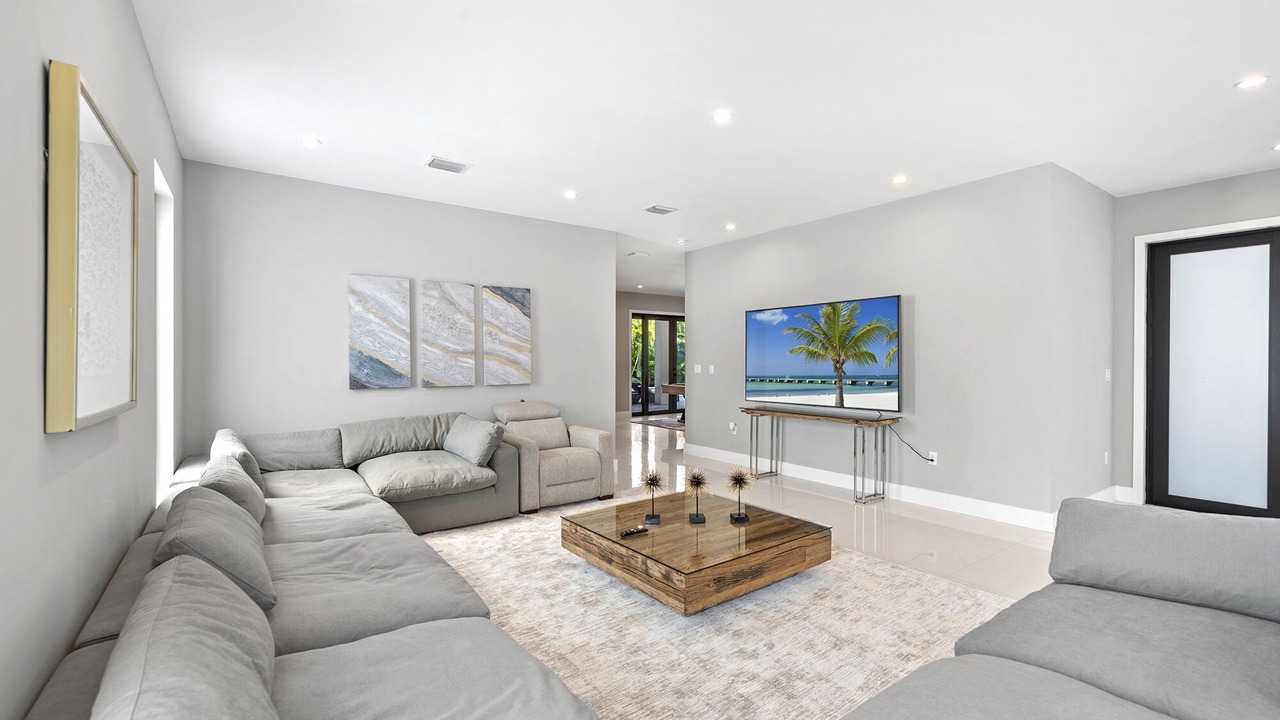 Photo of Livingroom in South Miami