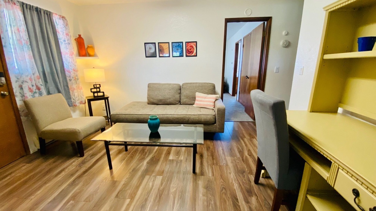 Photo of Livingroom in North Auburn
