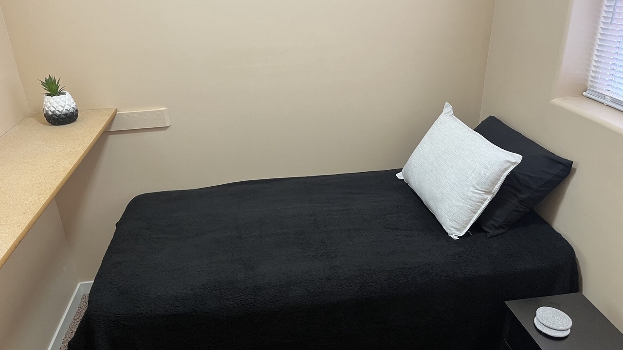 Photo of Bedroom in Near South