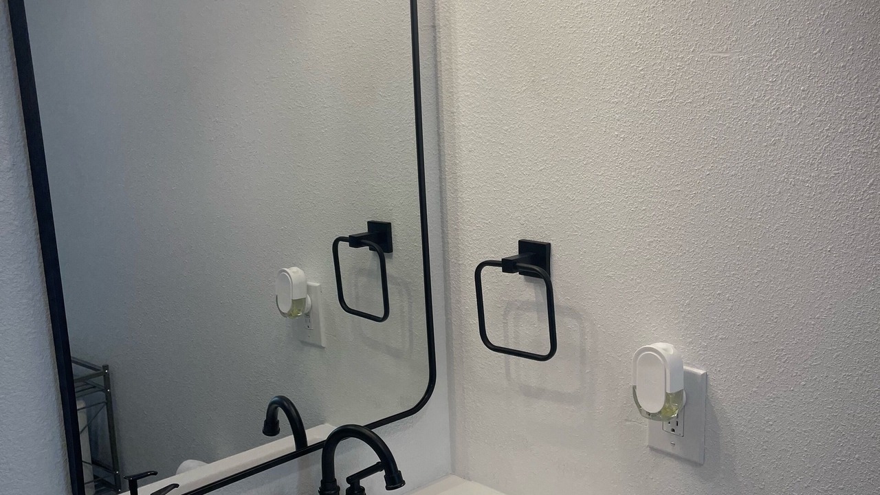 Photo of Bathroom in Cedar Crest