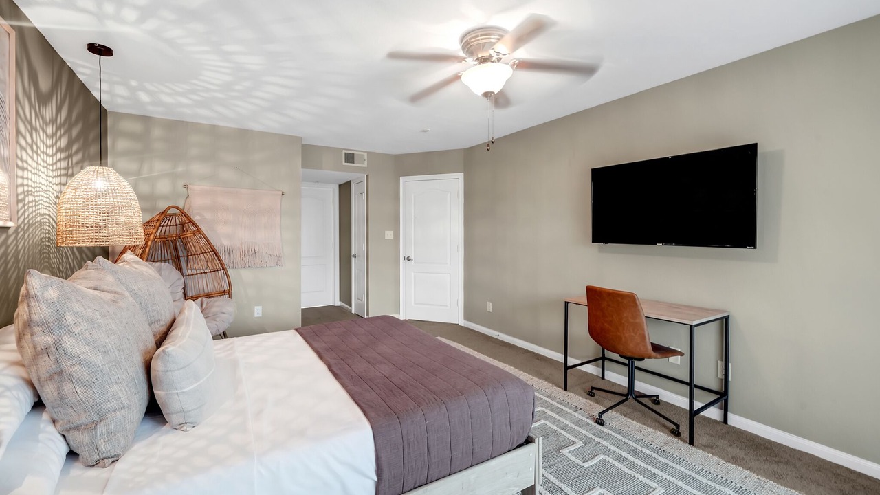 Photo of Bedroom in South Main