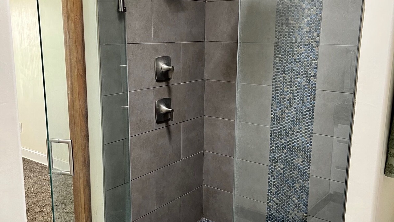 Photo of Bathroom in Summit Park