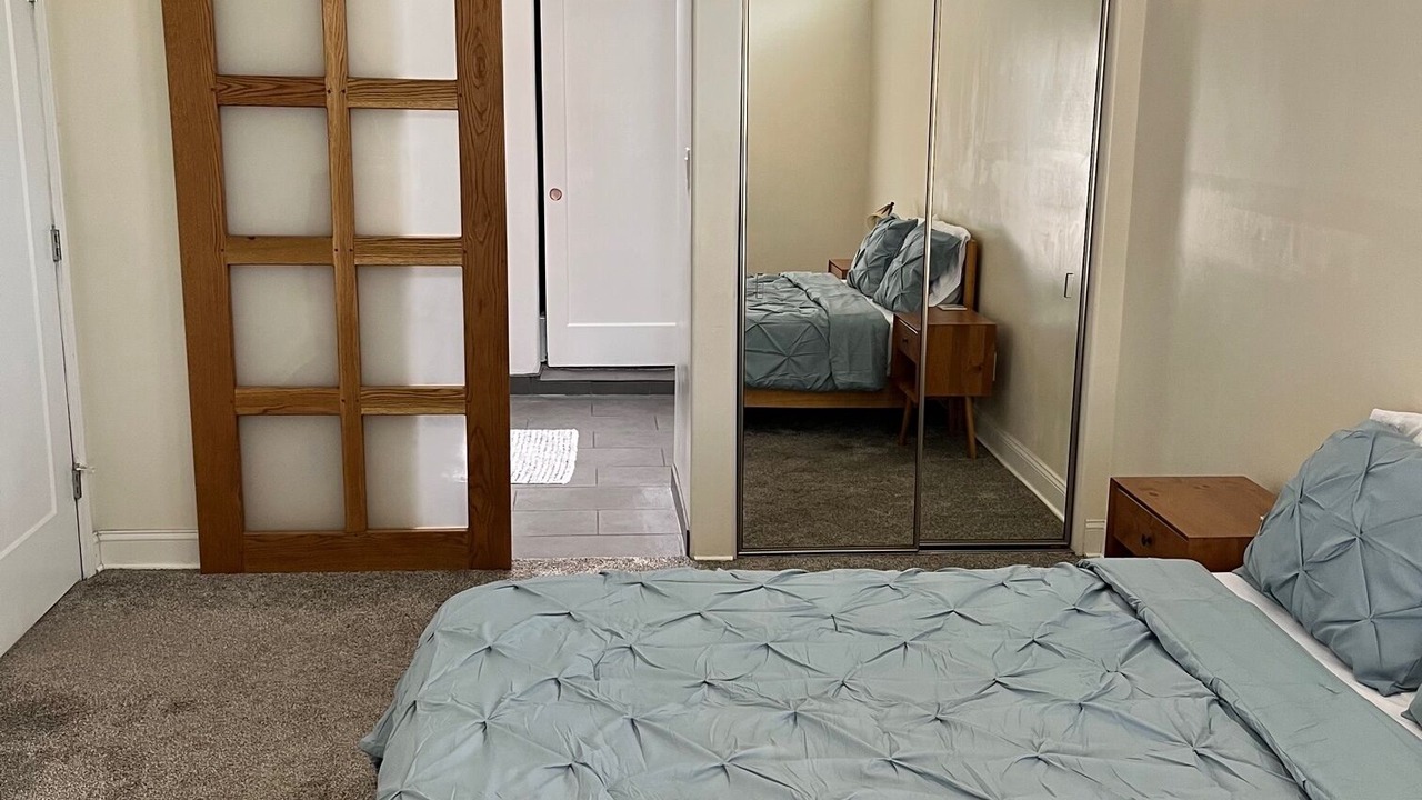 Photo of Bedroom in Summit Park