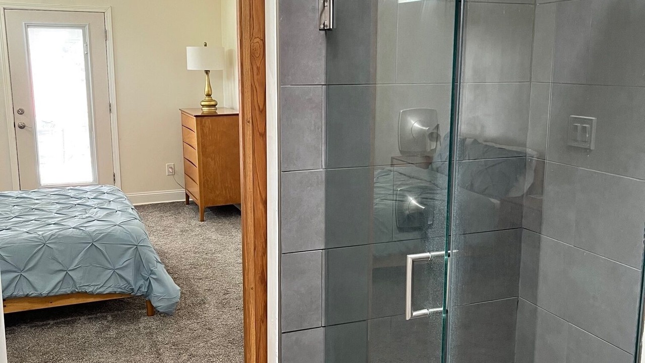 Photo of Bathroom in Summit Park