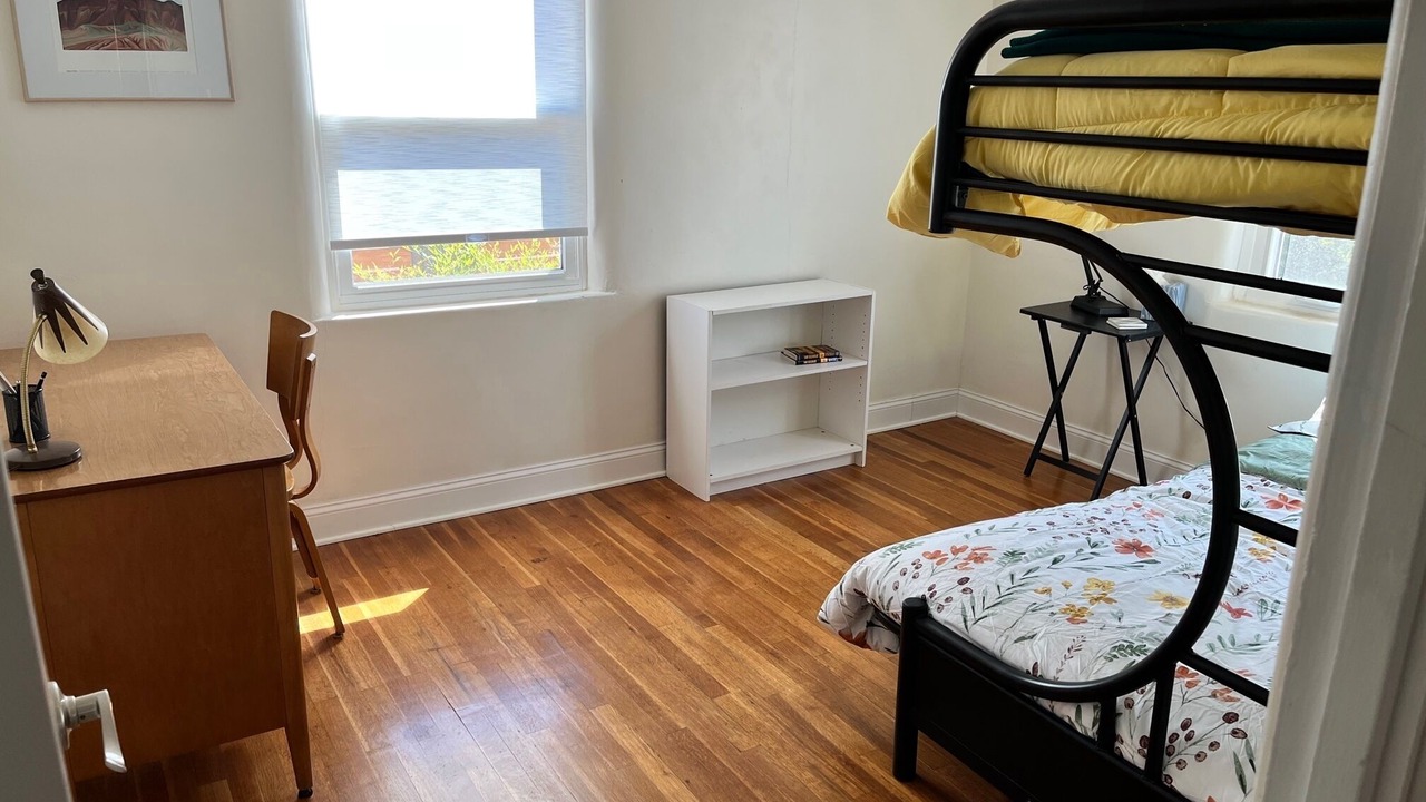 Photo of Bedroom in Summit Park