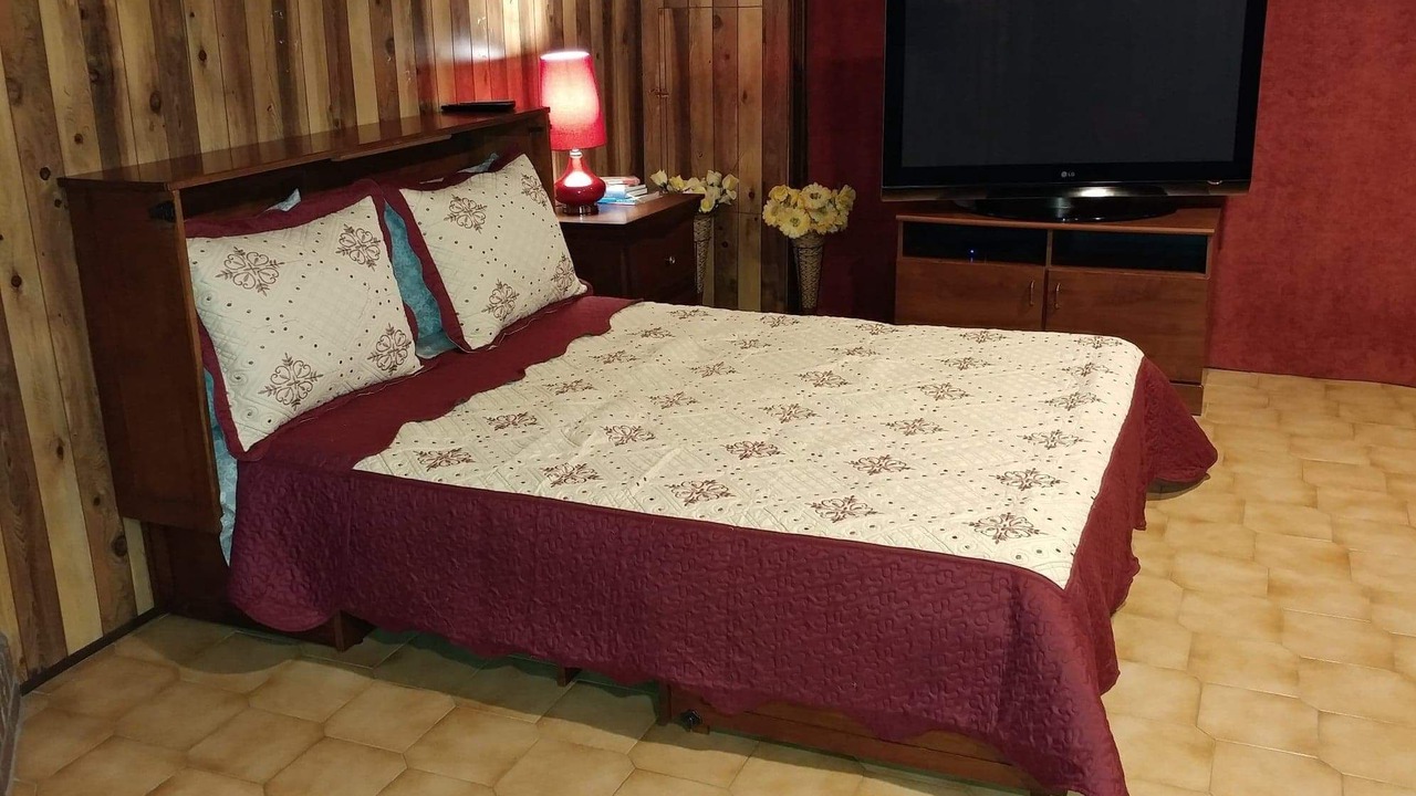 Photo of Bedroom in Saint-Leonard