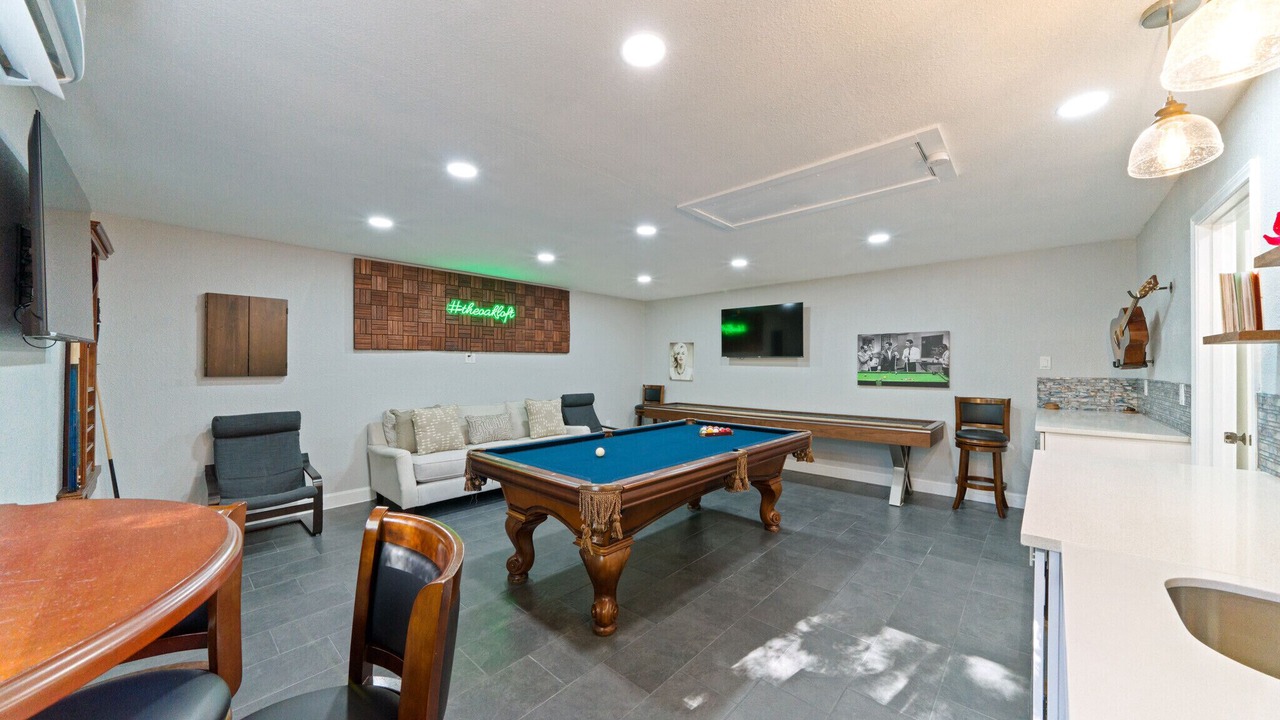 Photo of Bedroom in North Central Thousand Oaks