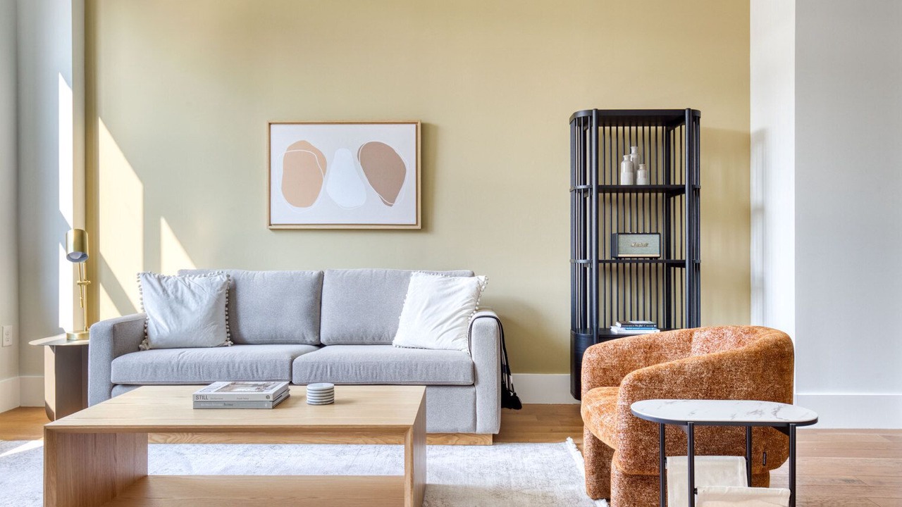Photo of Livingroom in Historic Downtown