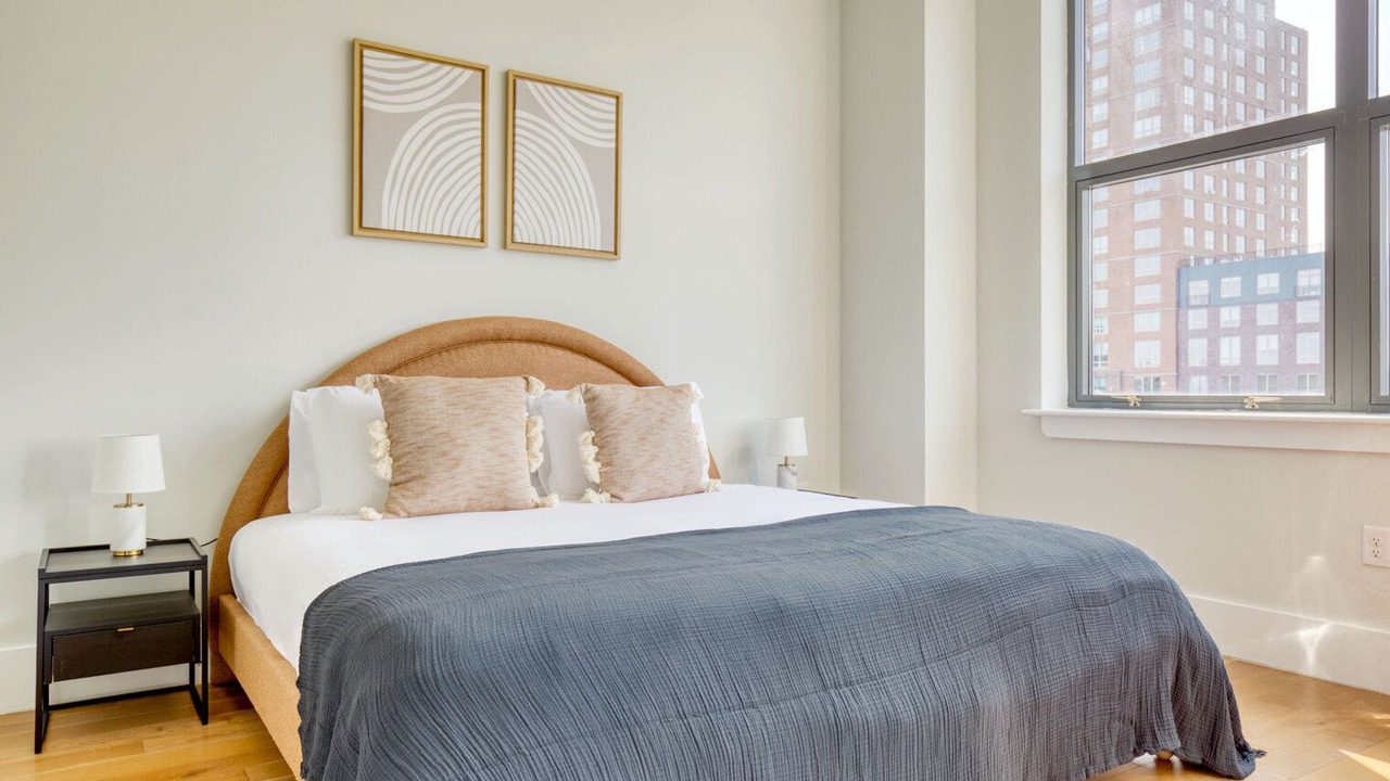 Photo of Bedroom in Historic Downtown