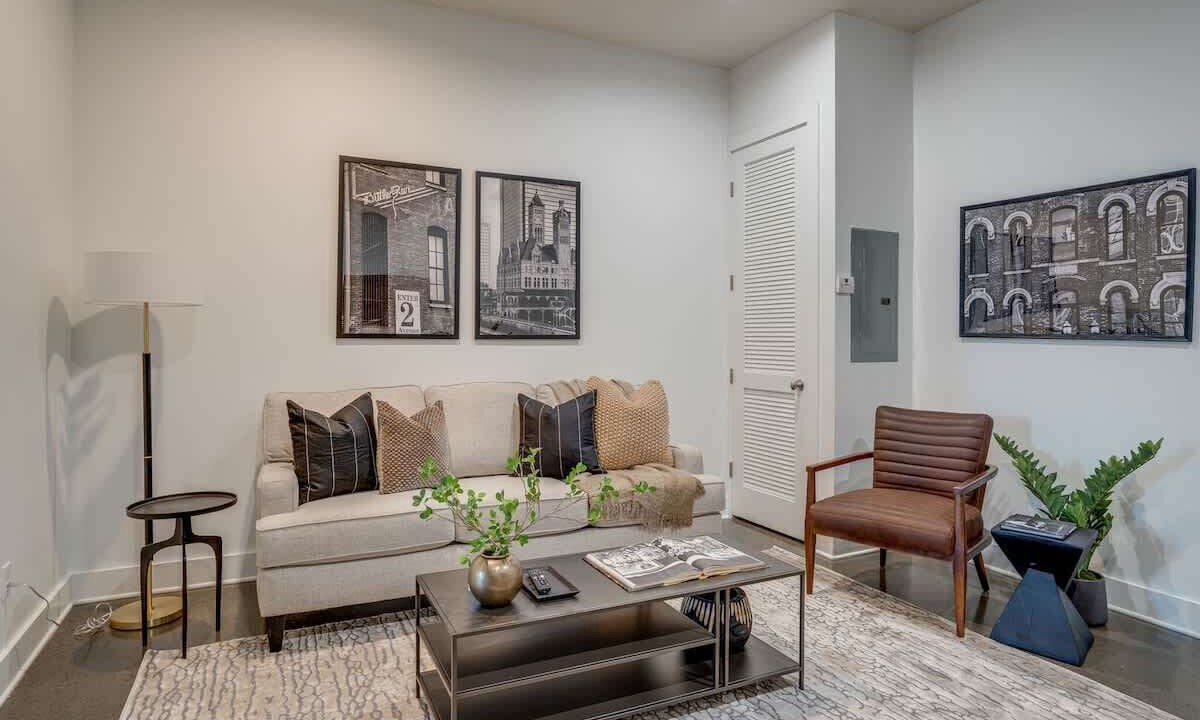 Photo of Bedroom in Midtown
