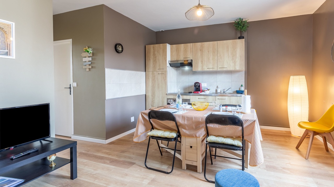 Photo of Kitchen in Saint-Coulomb