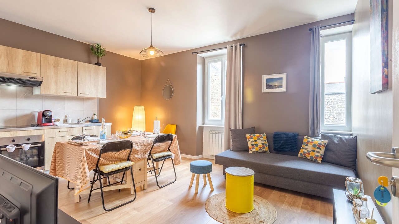 Photo of Kitchen in Saint-Coulomb