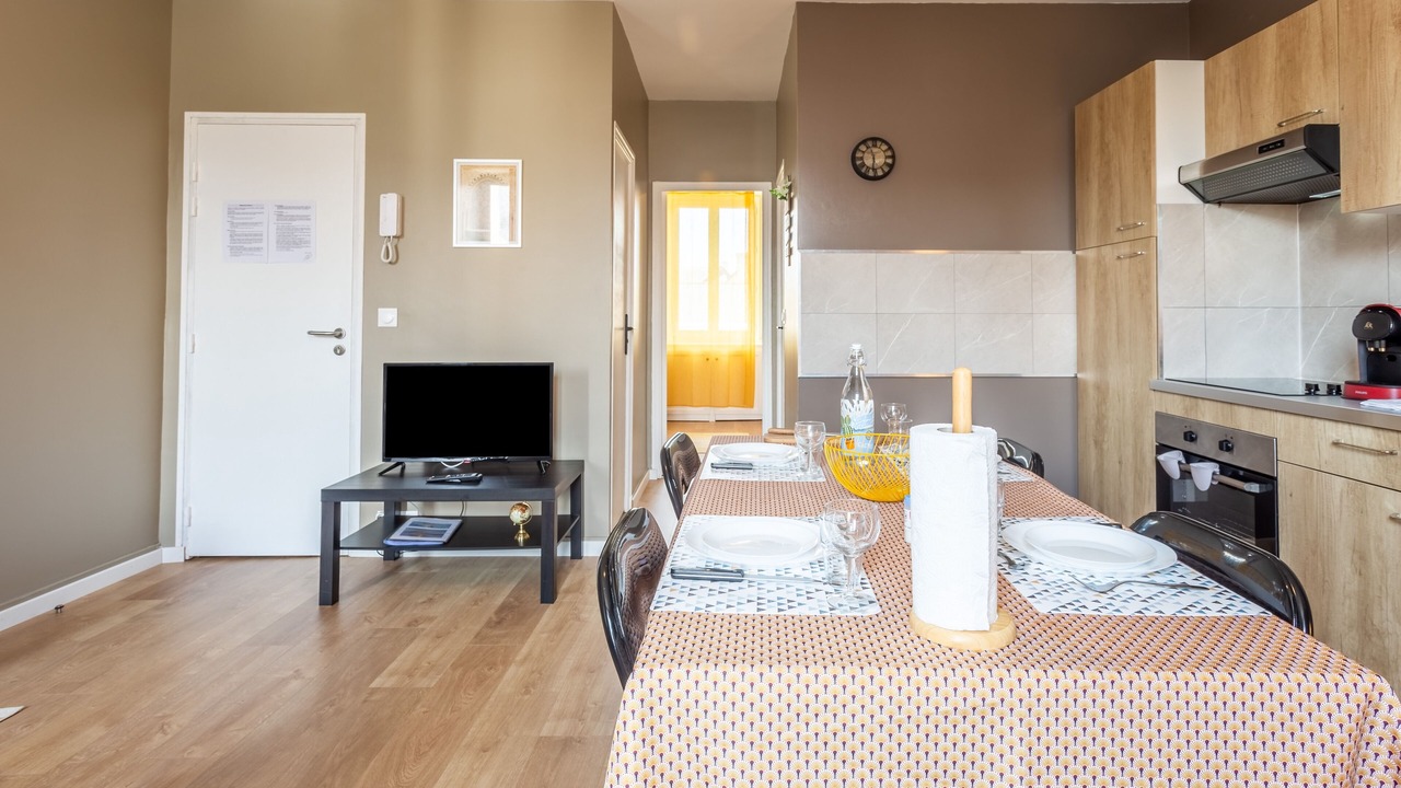 Photo of Kitchen in Saint-Coulomb