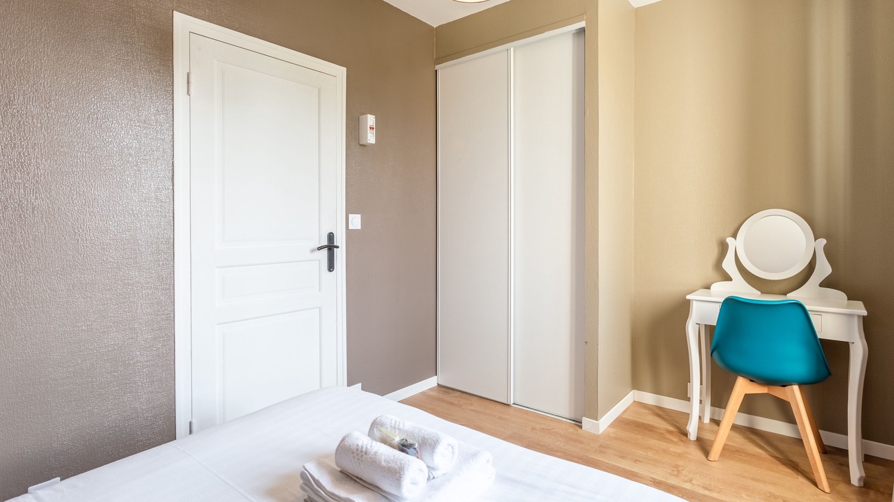 Photo of Bedroom in Saint-Coulomb