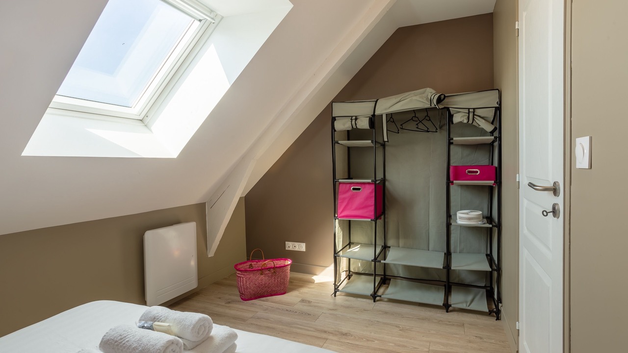 Photo of Bedroom in Saint-Coulomb