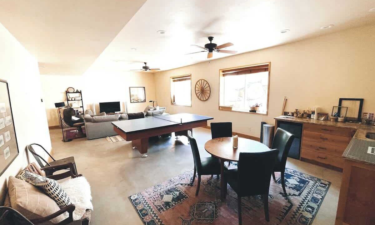 Photo of Livingroom in Eden