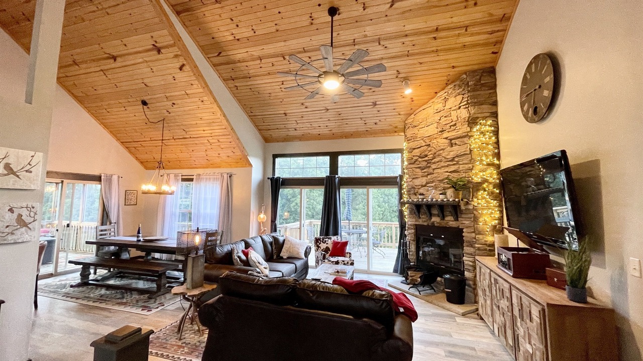 Photo of Bedroom in The Galena Territory