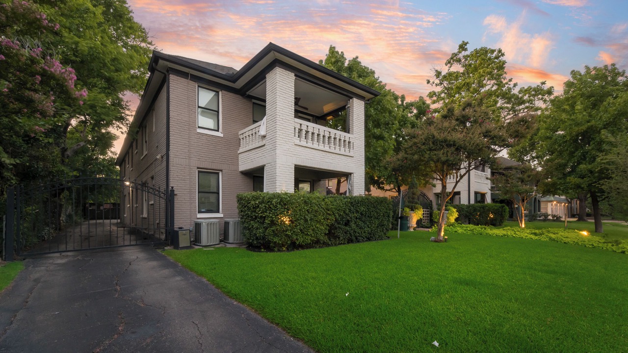 Photo of Outdoor in Old East Dallas
