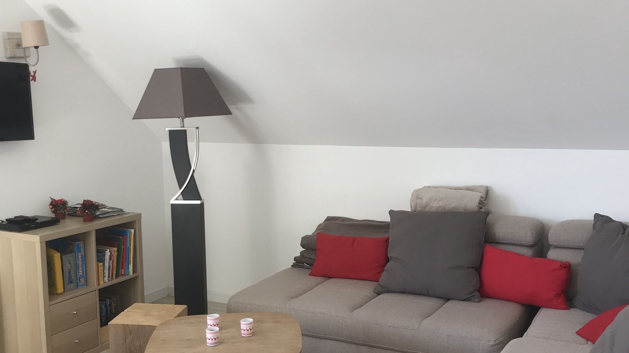 Photo of Livingroom in Genos