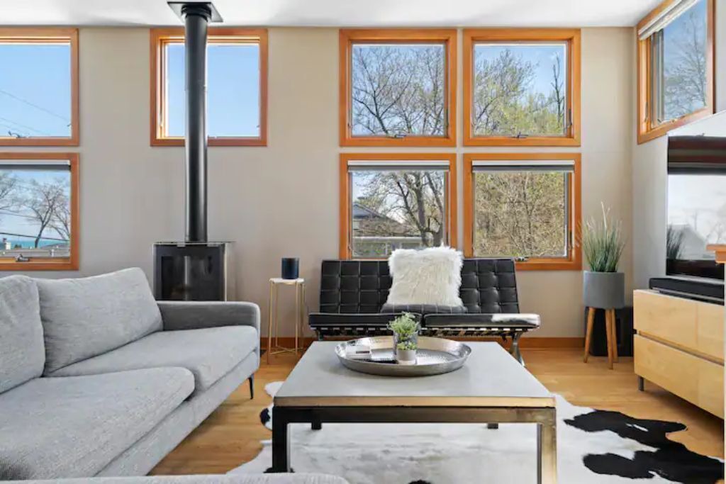 Photo of Bedroom in Miller Beach