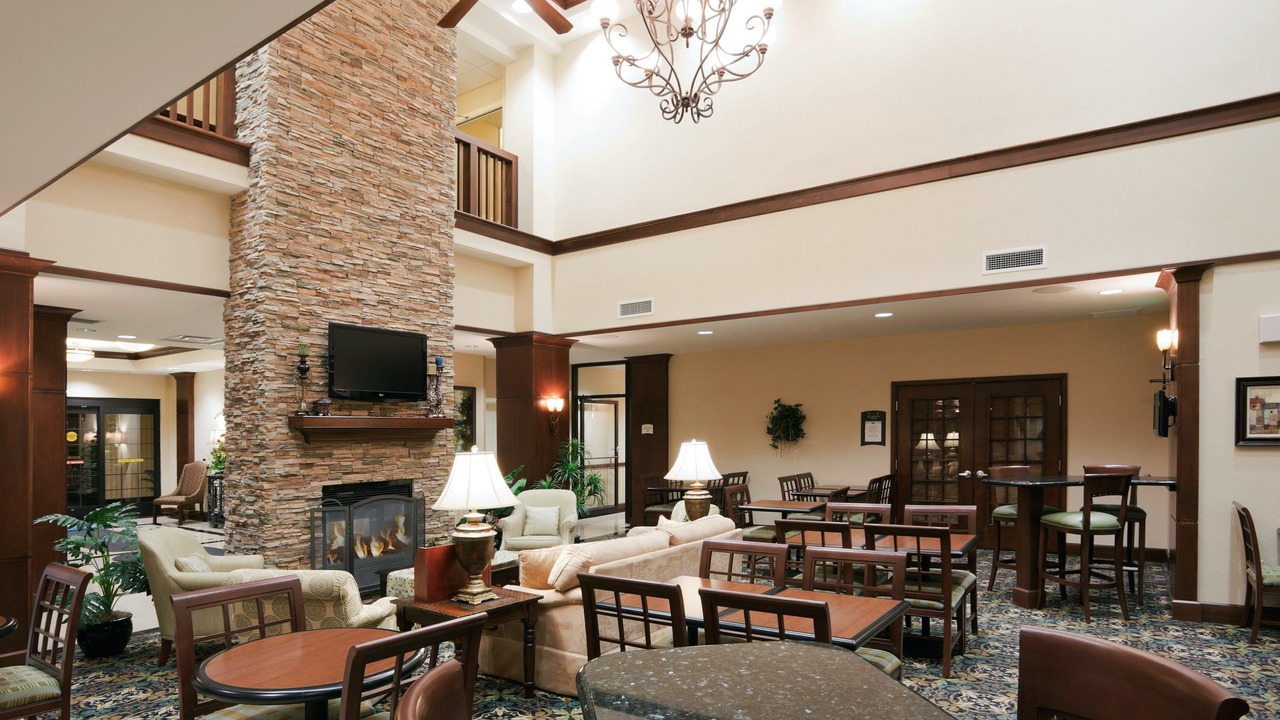 Photo of Livingroom in Lafayette