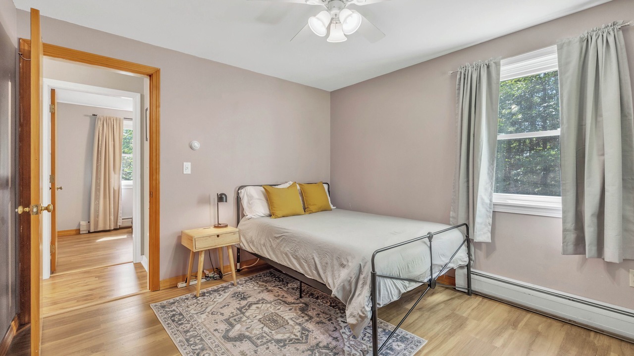 Photo of Bedroom in Surry