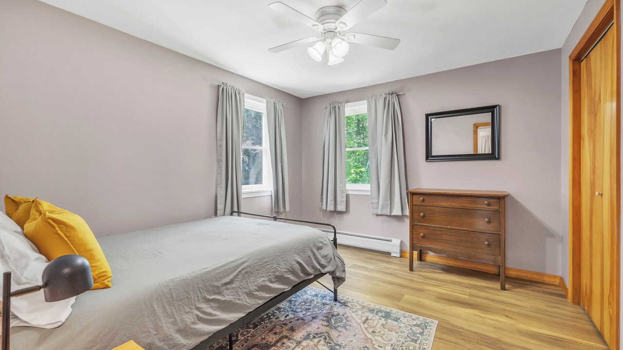 Photo of Bedroom in Surry