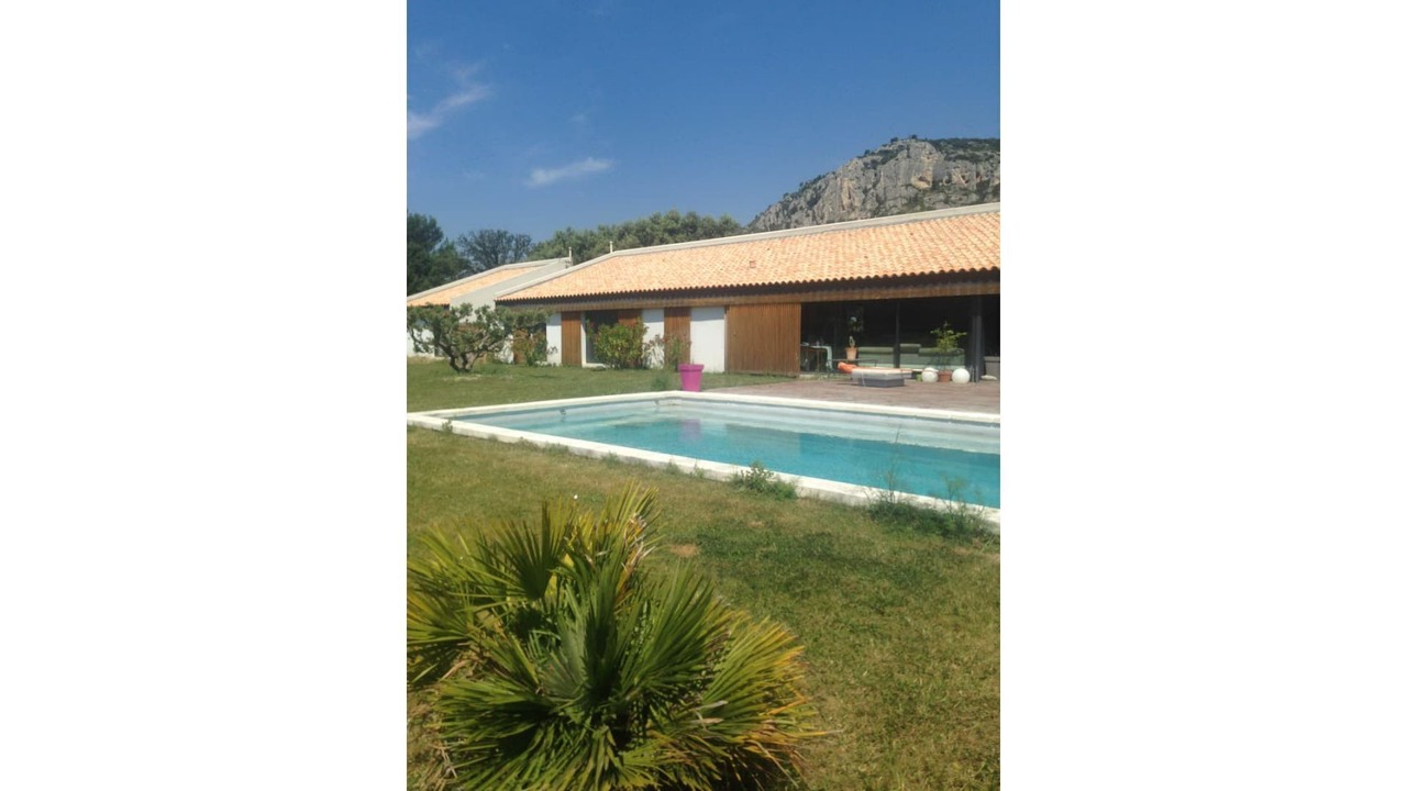 Photo of Outdoor in Merindol