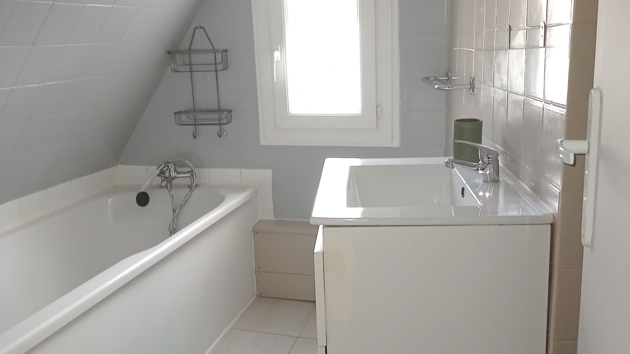 Photo of Bathroom in Mur-de-Barrez