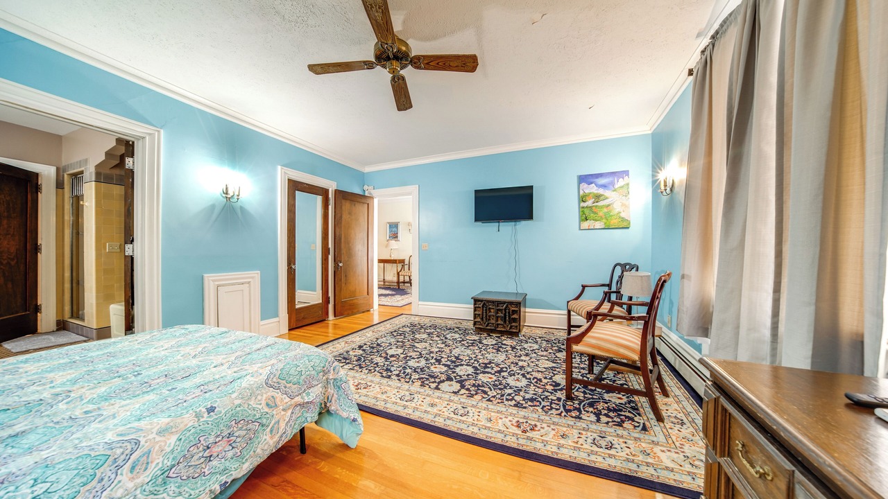 Photo of Bedroom in Olean