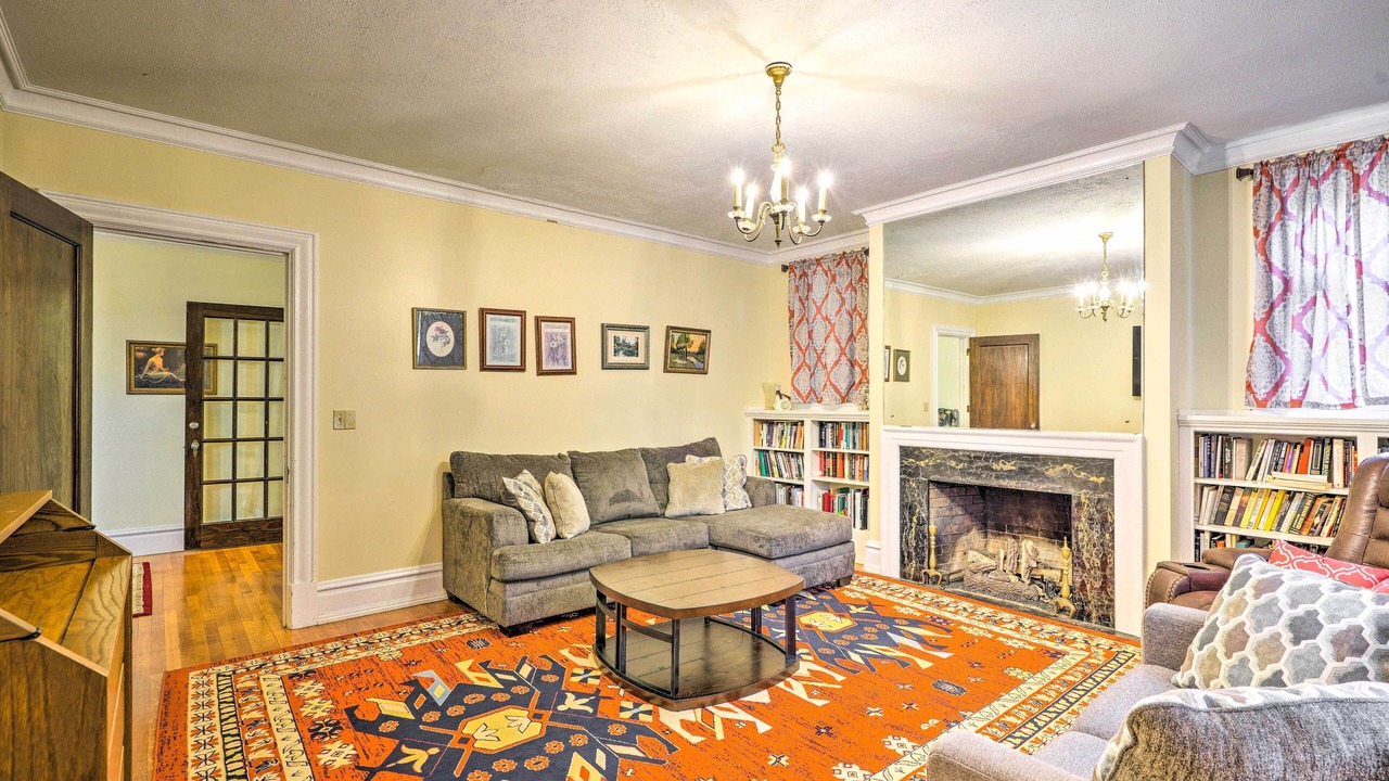 Photo of Livingroom in Olean