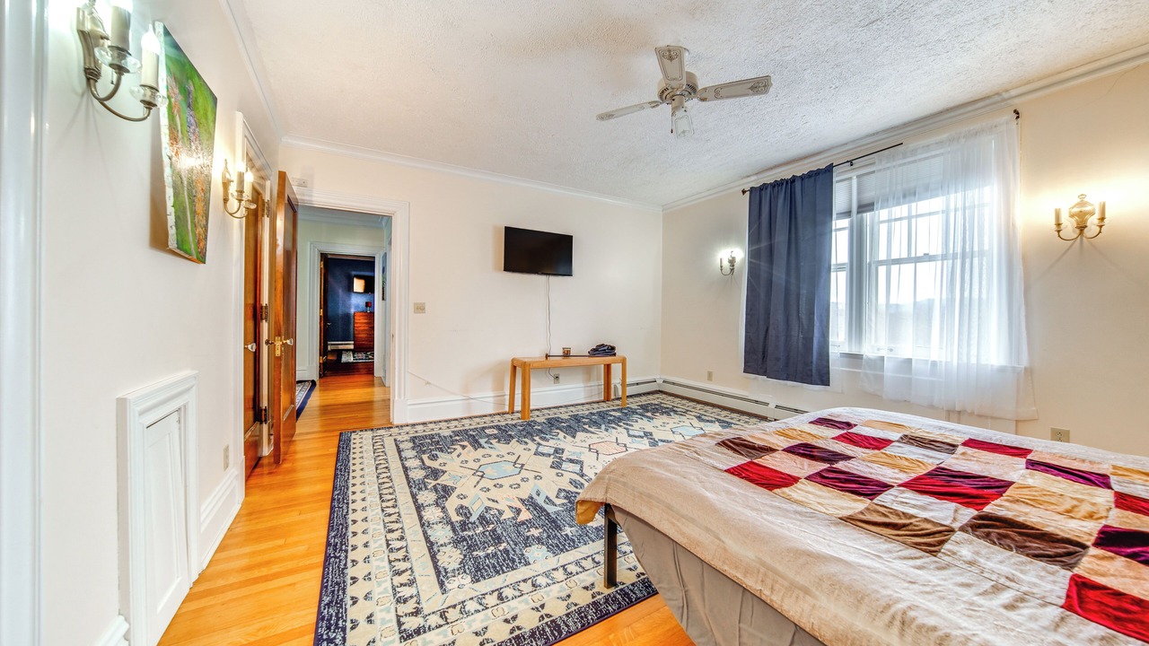 Photo of Bedroom in Olean