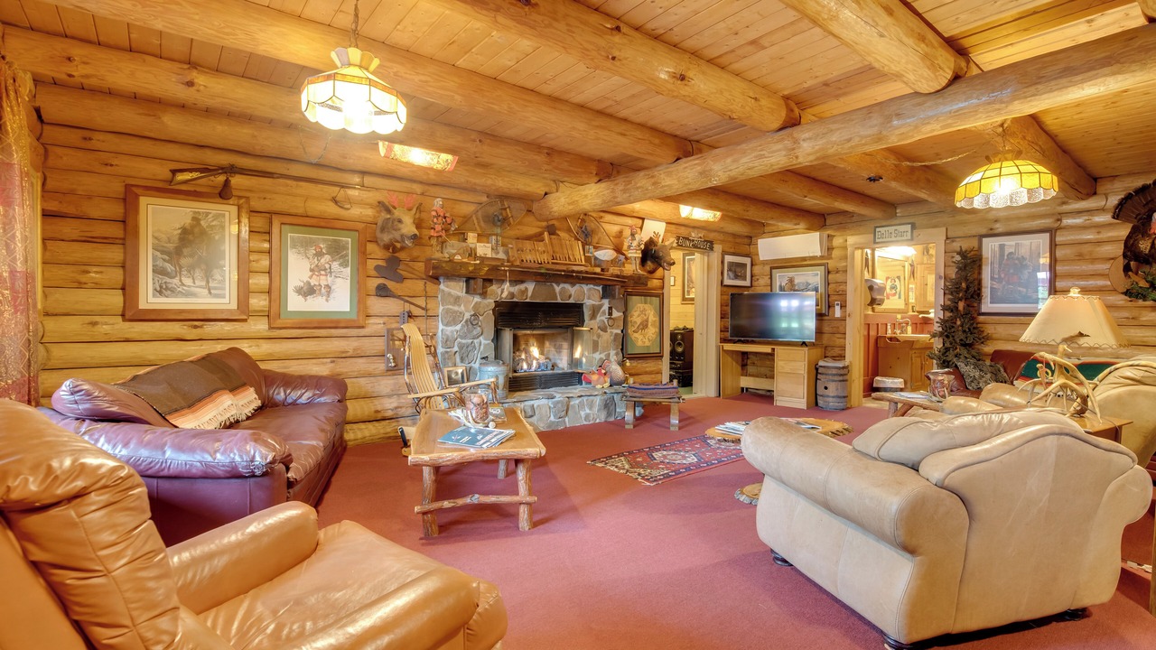 Photo of Bedroom in Candor