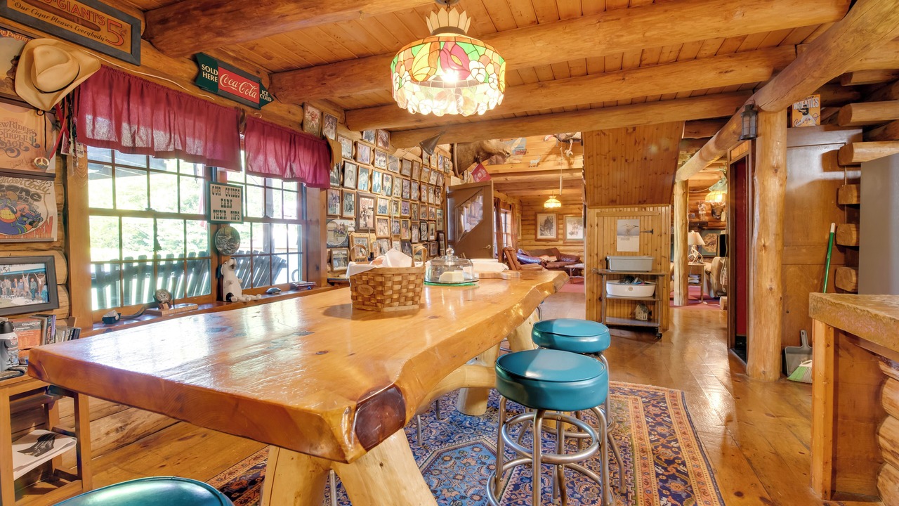 Photo of Others in Candor