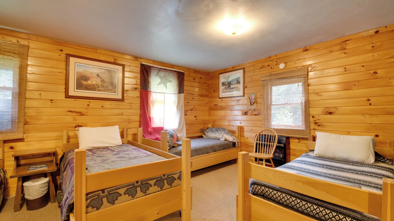 Photo of Bedroom in Candor