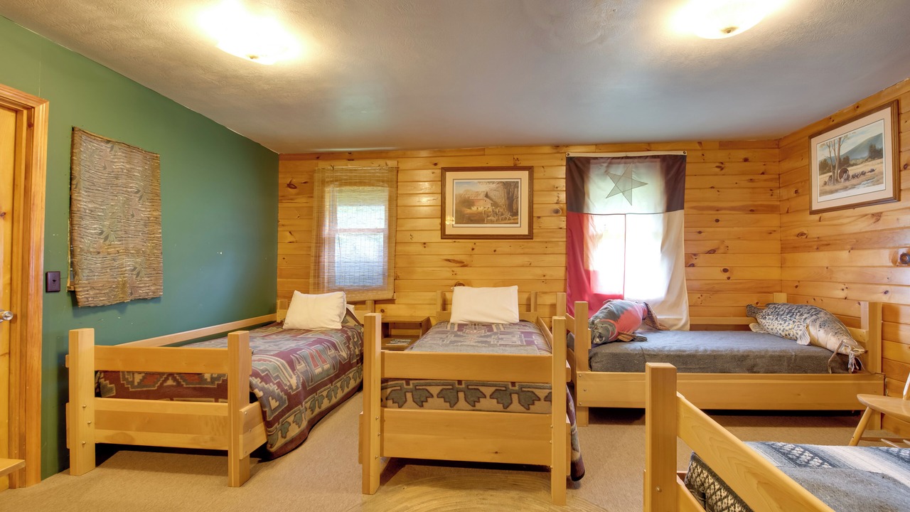 Photo of Bedroom in Candor