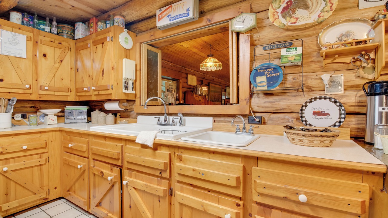 Photo of Kitchen in Candor