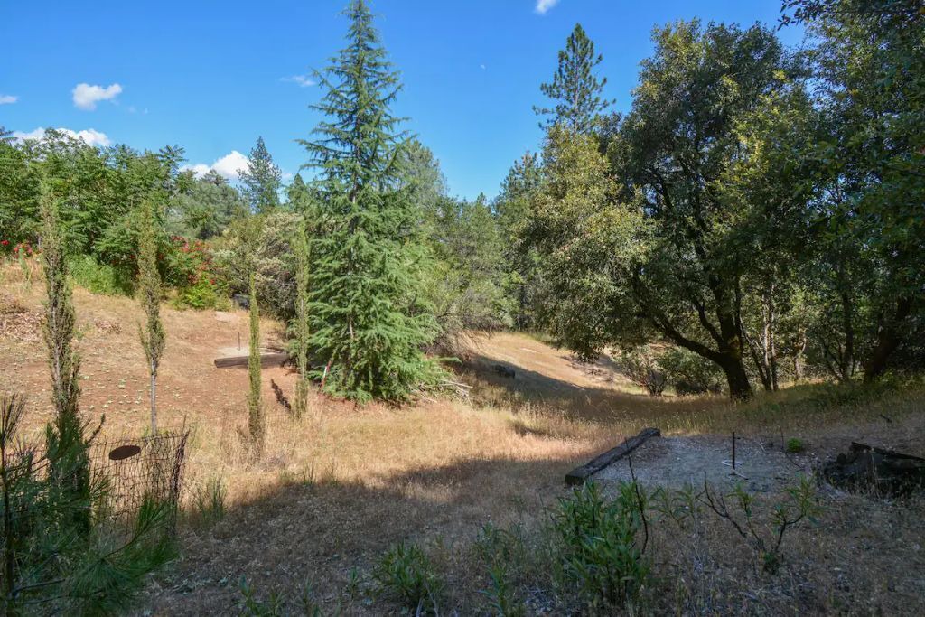 Photo of Outdoor in Colfax