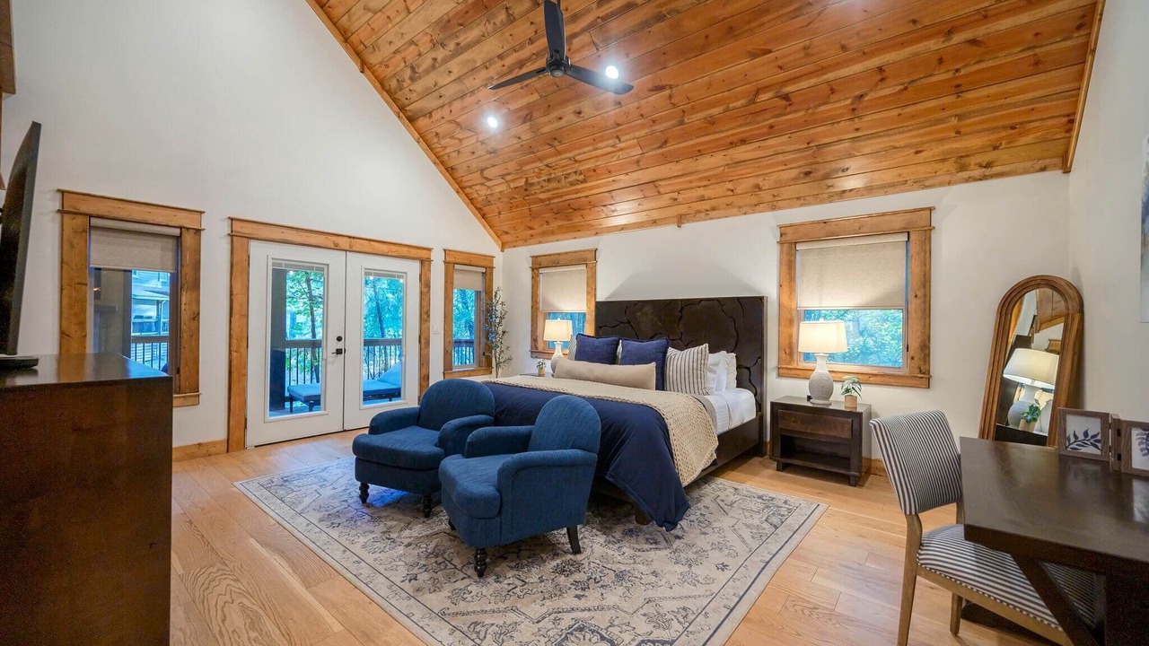 Photo of Bedroom in Broken Bow