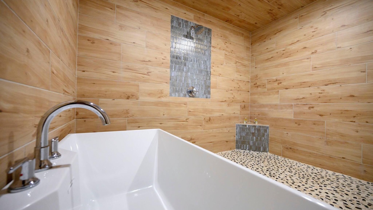 Photo of Bathroom in Broken Bow