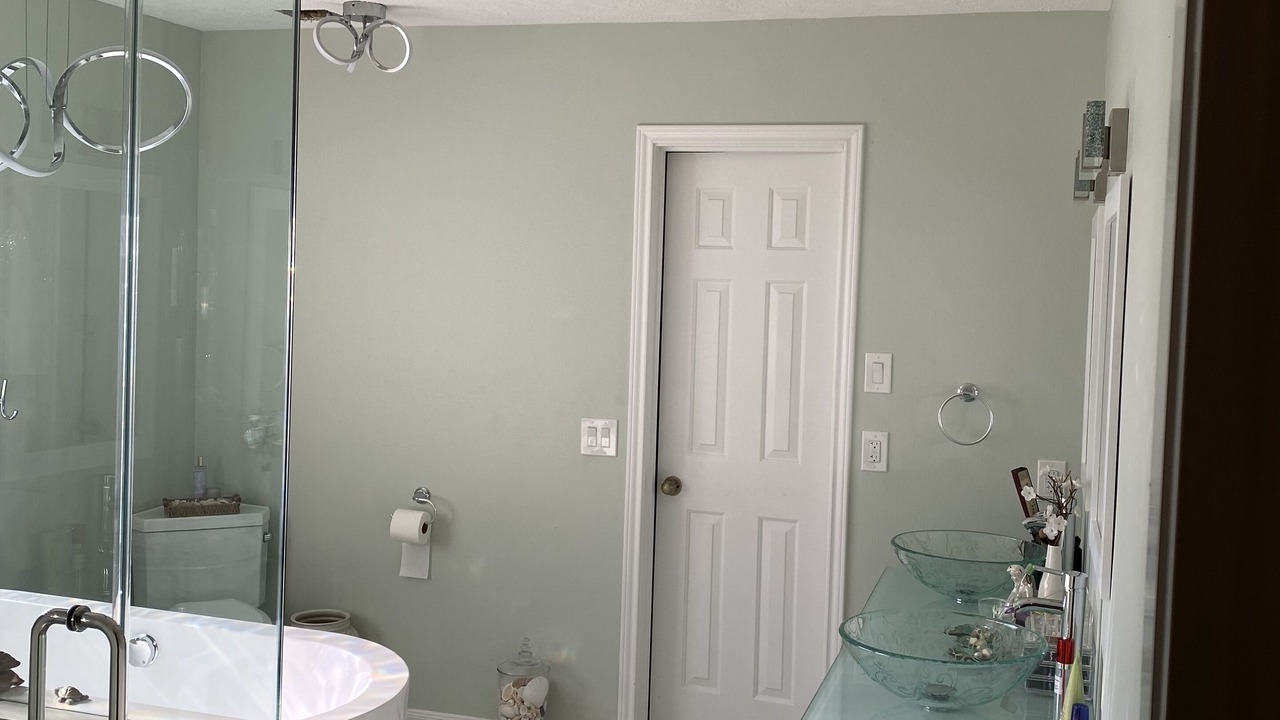 Photo of Bathroom in Atascocita