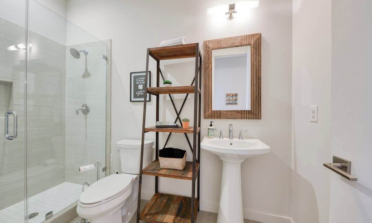 Photo of Bathroom in Tobin Hill