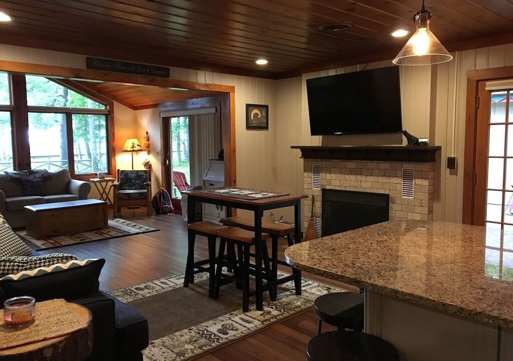 Photo of Livingroom in Harbor Springs