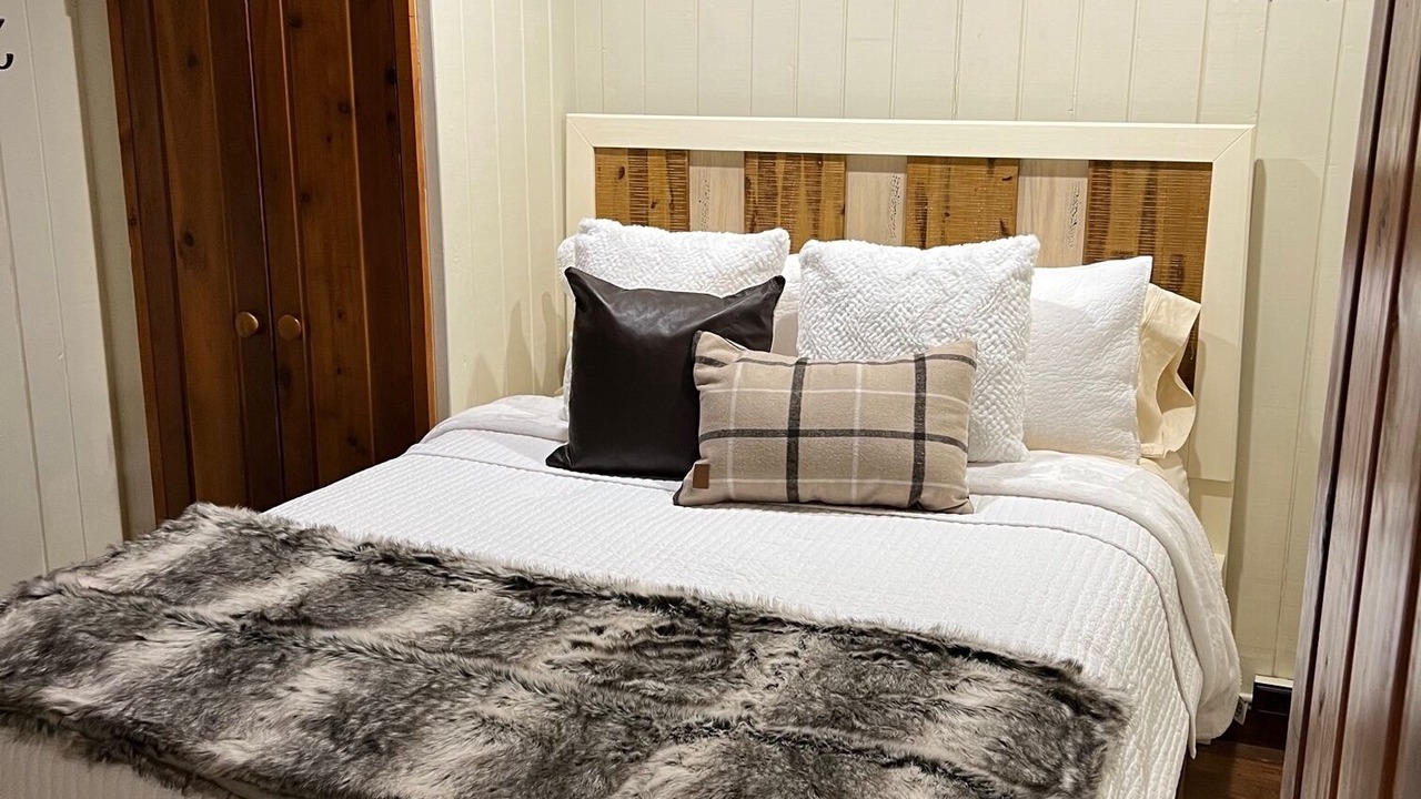 Photo of Bedroom in Harbor Springs