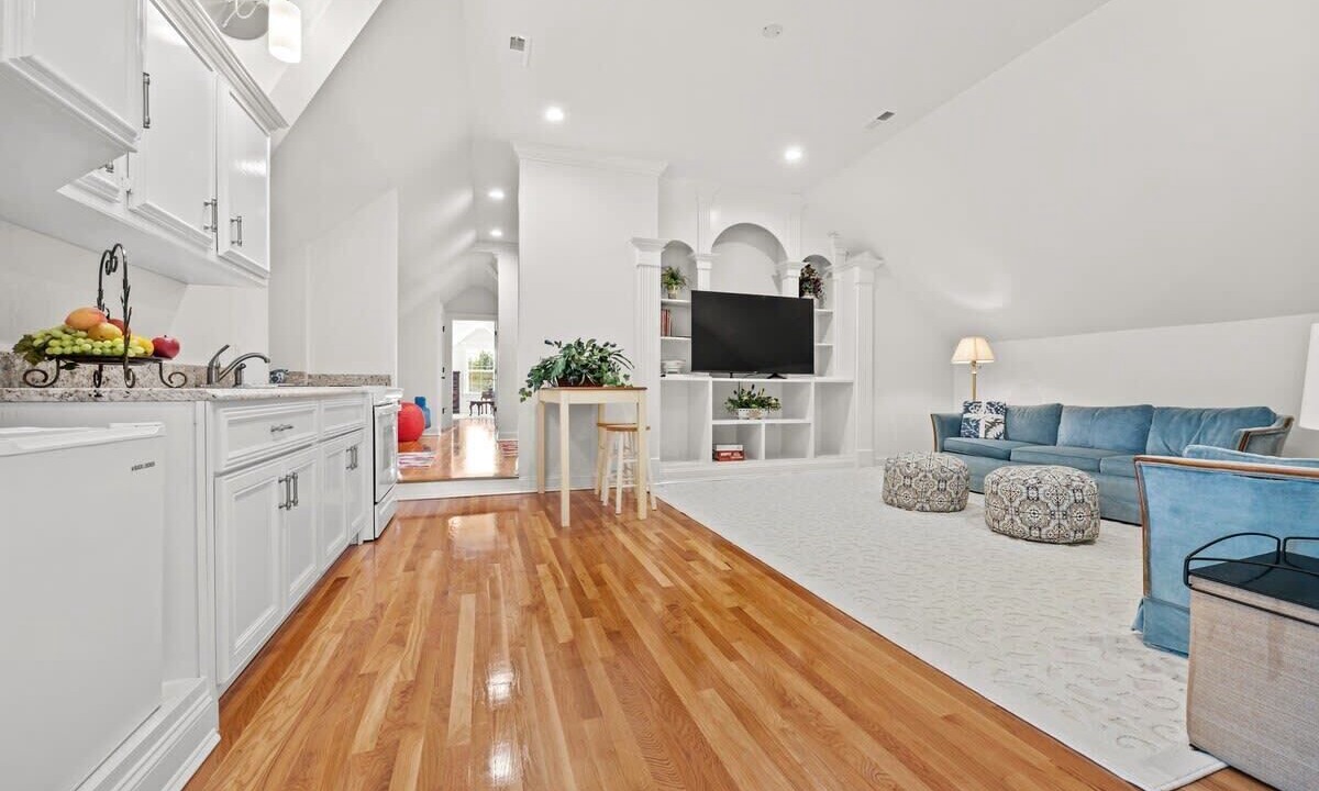 Photo of Bedroom in Red Bank