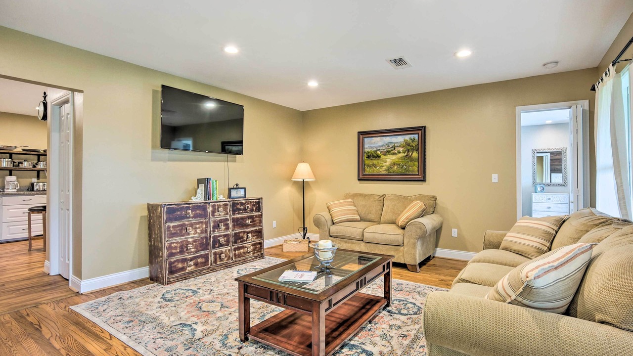 Photo of Livingroom in Brenham